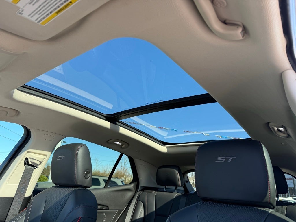 2022 Buick Envision AWD Essence