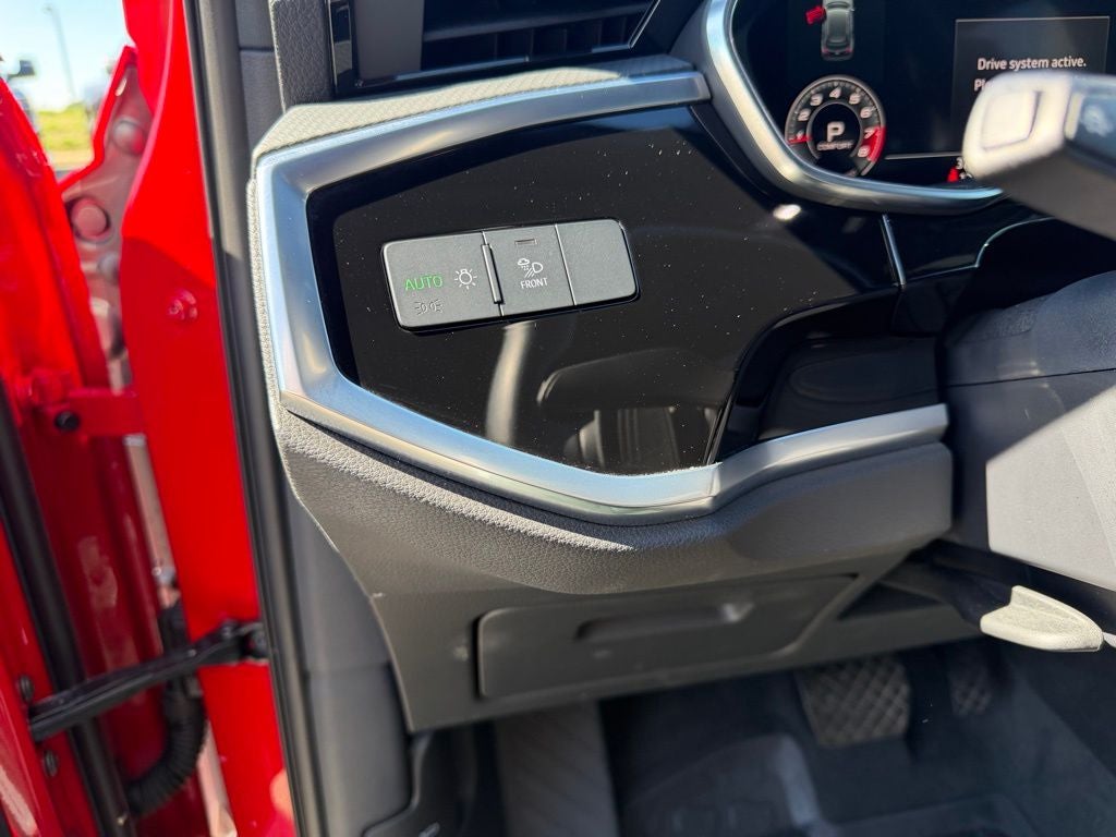 2023 Audi Q3 Premium Plus 45 TFSI S line quattro Tiptronic