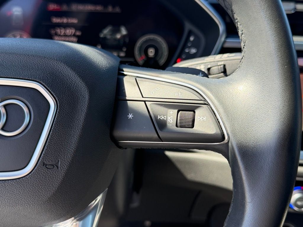 2023 Audi Q3 Premium Plus 45 TFSI S line quattro Tiptronic