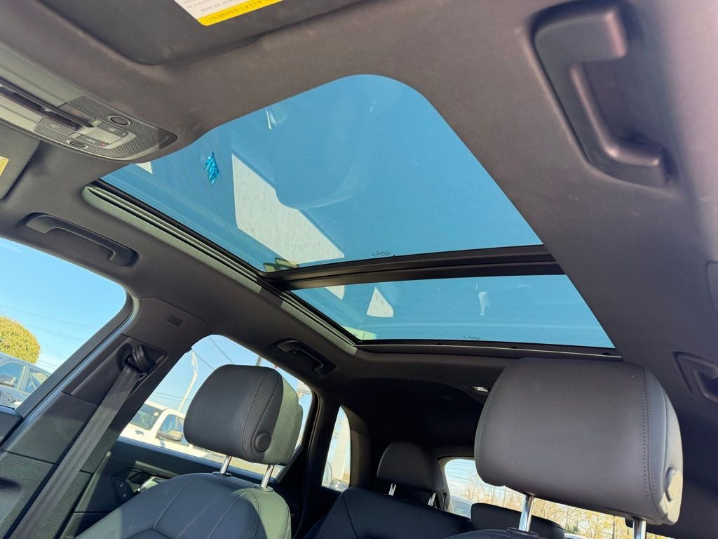 2023 Audi Q3 Premium Plus 45 TFSI S line quattro Tiptronic