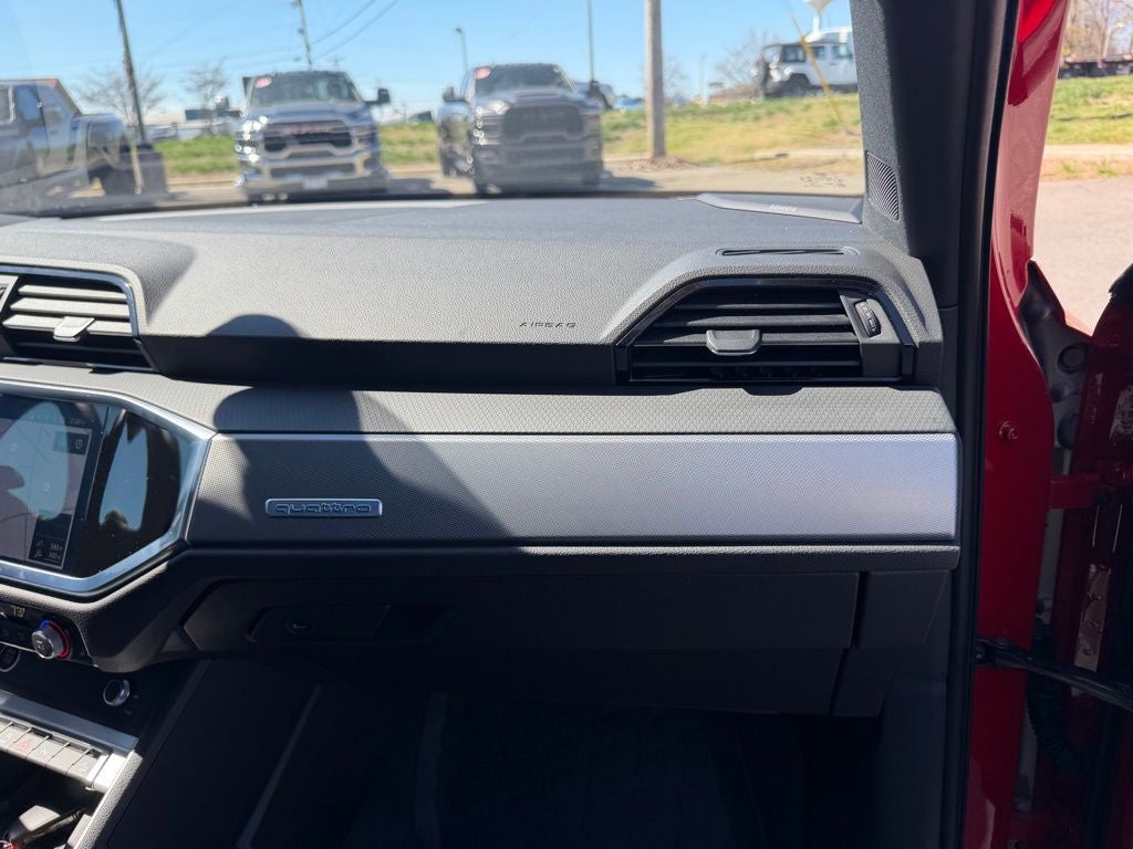 2023 Audi Q3 Premium Plus 45 TFSI S line quattro Tiptronic