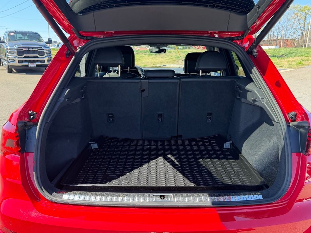 2023 Audi Q3 Premium Plus 45 TFSI S line quattro Tiptronic