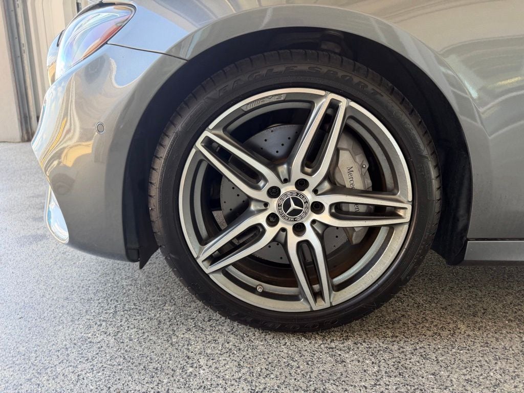 2019 Mercedes-Benz E 300 E 300