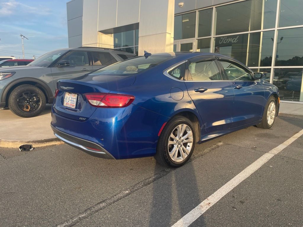2016 Chrysler 200 Limited