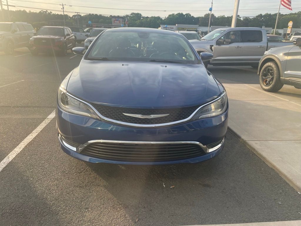 2016 Chrysler 200 Limited