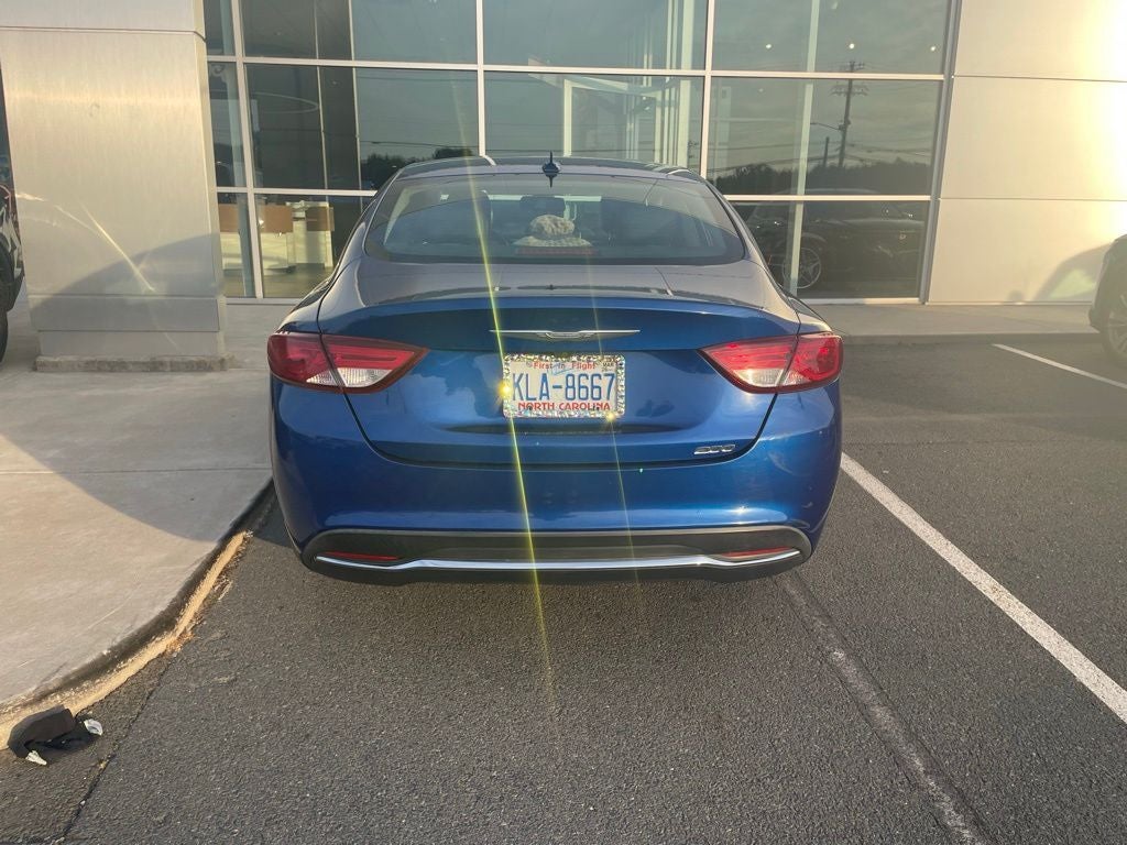 2016 Chrysler 200 Limited