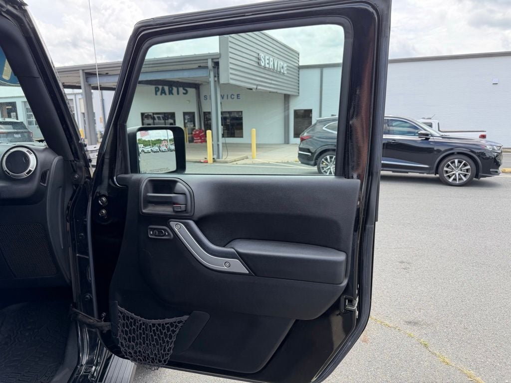 2016 Jeep Wrangler Unlimited Sahara