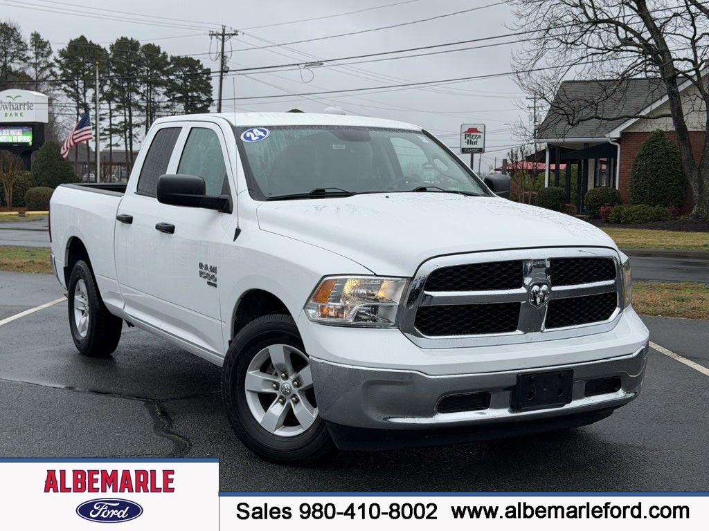 2024 RAM 1500 Classic SLT