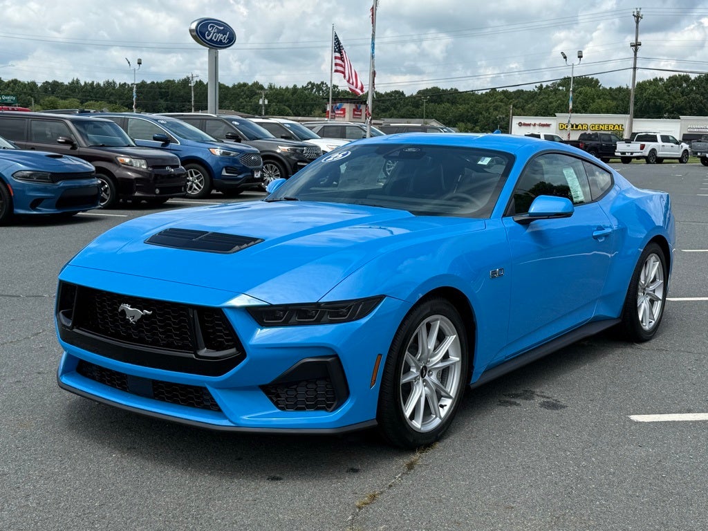 2025 Ford Mustang GT Premium