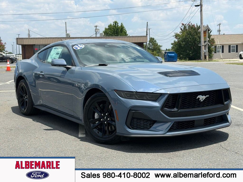 2026 Ford Mustang GT Fastback's photo