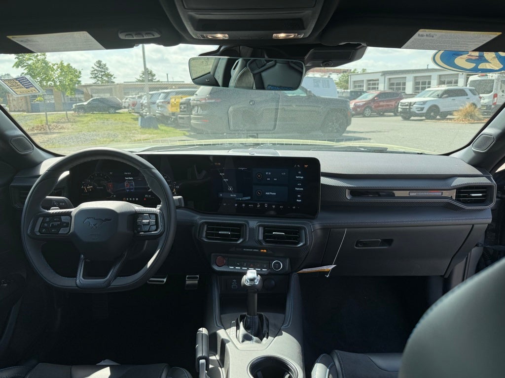 2025 Ford Mustang Dark Horse