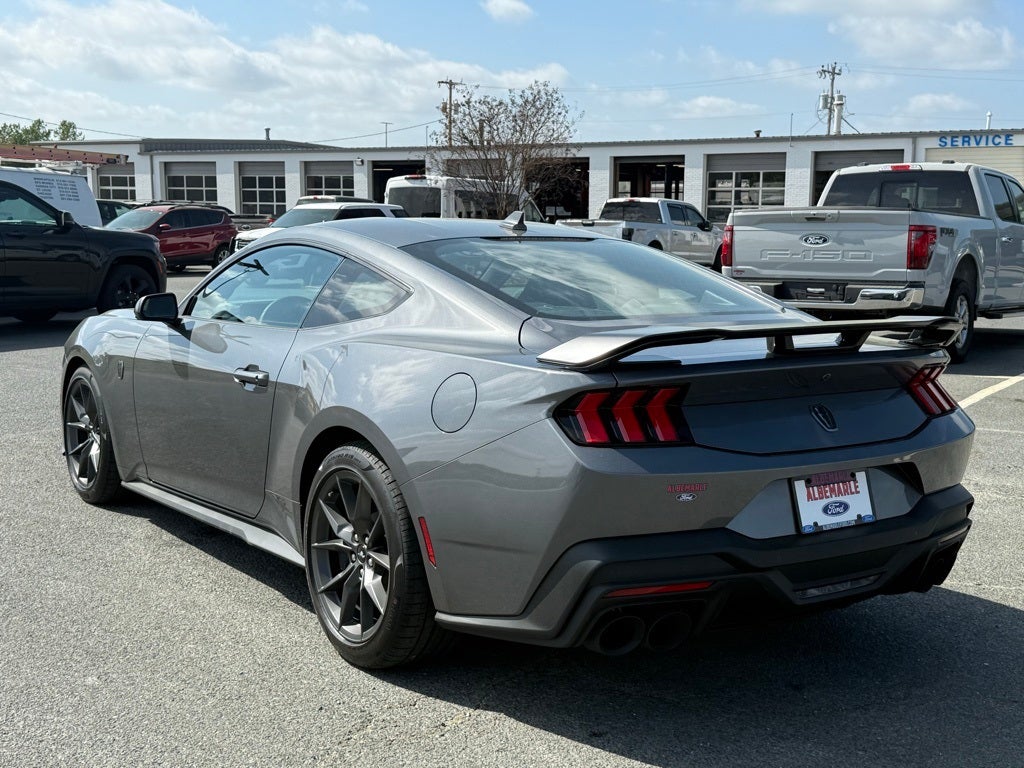 2025 Ford Mustang Dark Horse