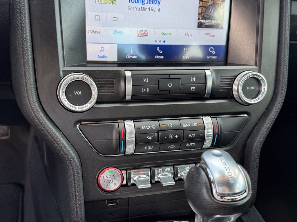 2021 Ford Mustang EcoBoost
