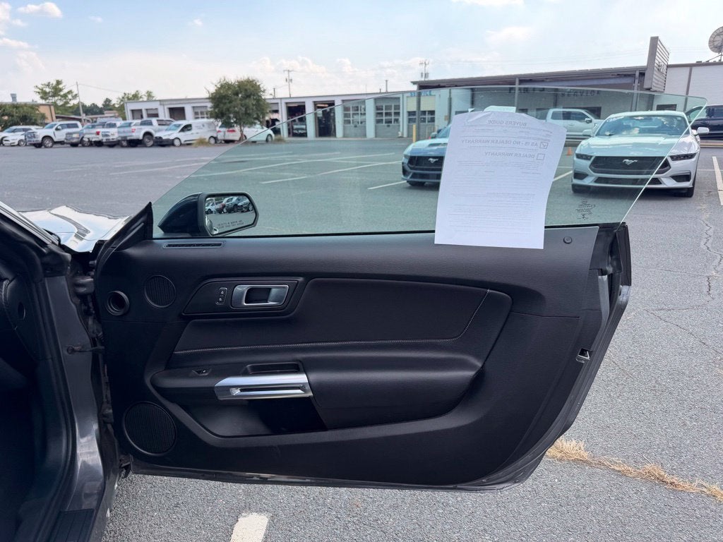 2021 Ford Mustang EcoBoost