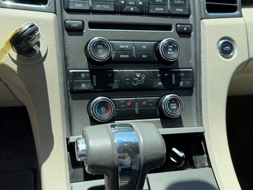 2012 Ford Taurus SEL