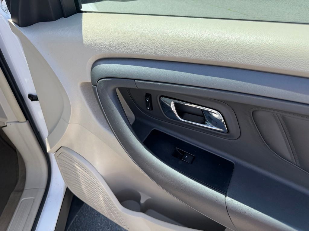 2012 Ford Taurus SEL