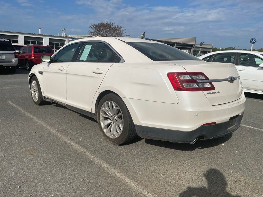 2017 Ford Taurus Limited