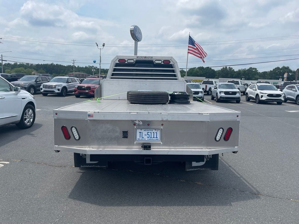 2022 Ford F-550SD Lariat DRW