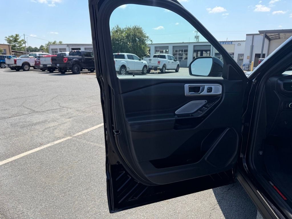 2024 Ford Explorer ST