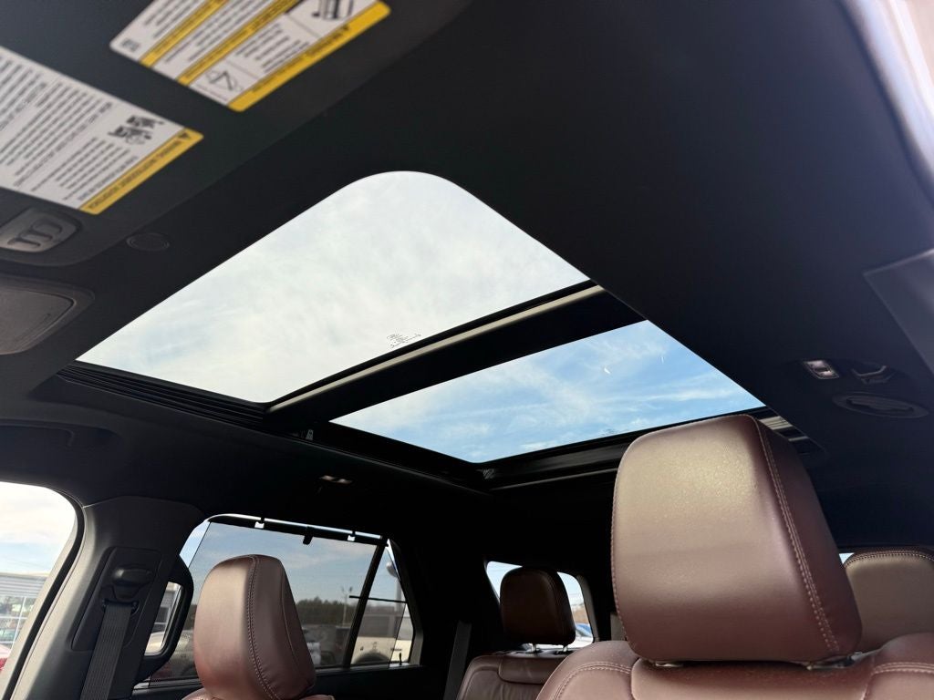 2021 Ford Explorer Platinum