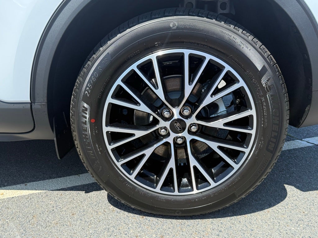 2025 Ford Escape Plug-In Hybrid Base