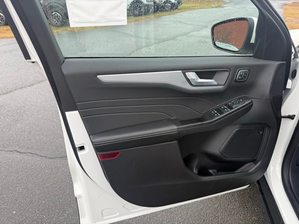 2026 Ford Escape Plug-In Hybrid Base