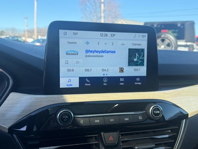 2022 Ford Escape Titanium