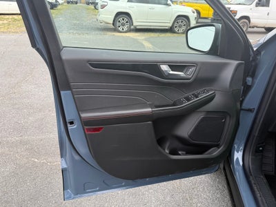 2025 Ford Escape ST-Line Select