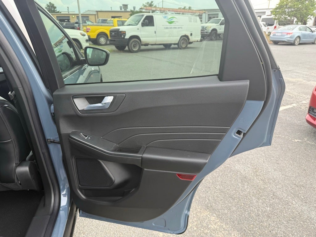 2025 Ford Escape ST-Line Select