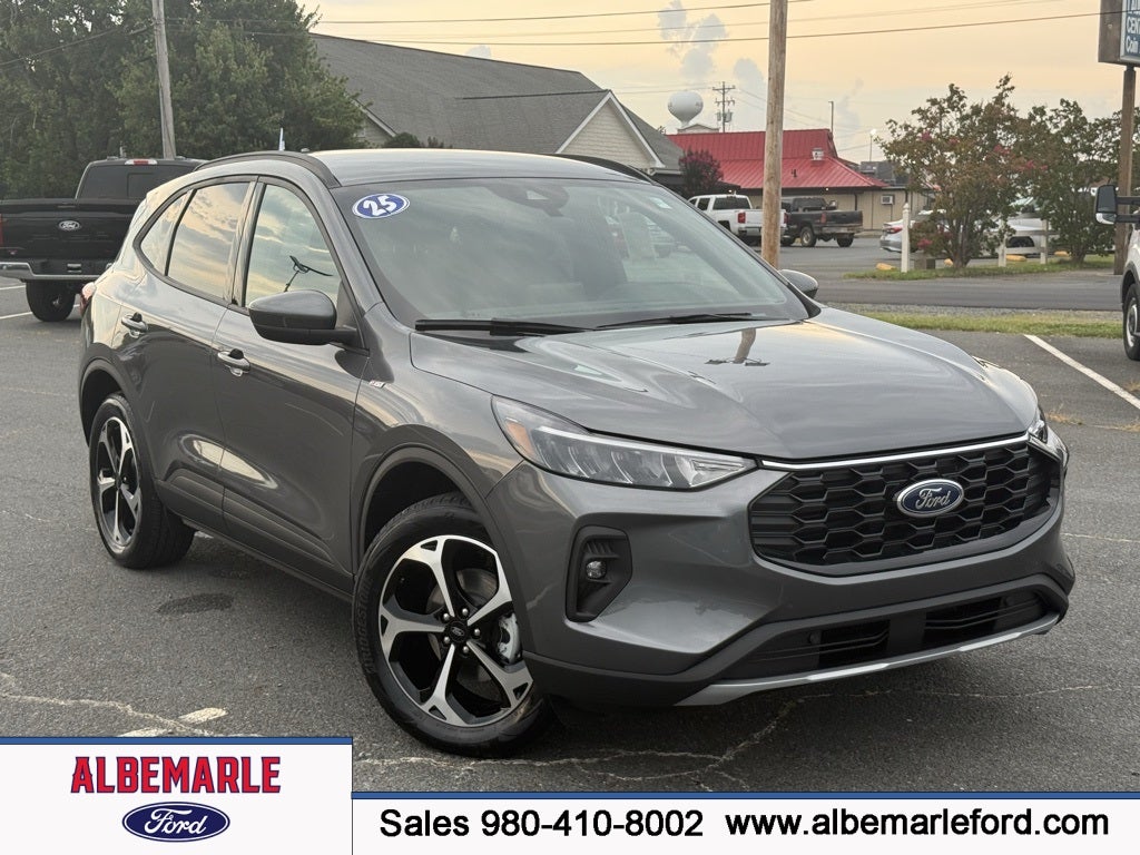2025 Ford Escape Hybrid ST-Line Select