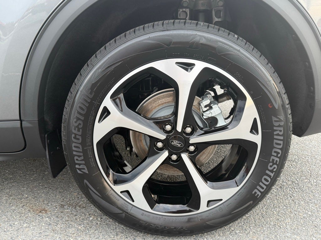 2025 Ford Escape Hybrid ST-Line Select