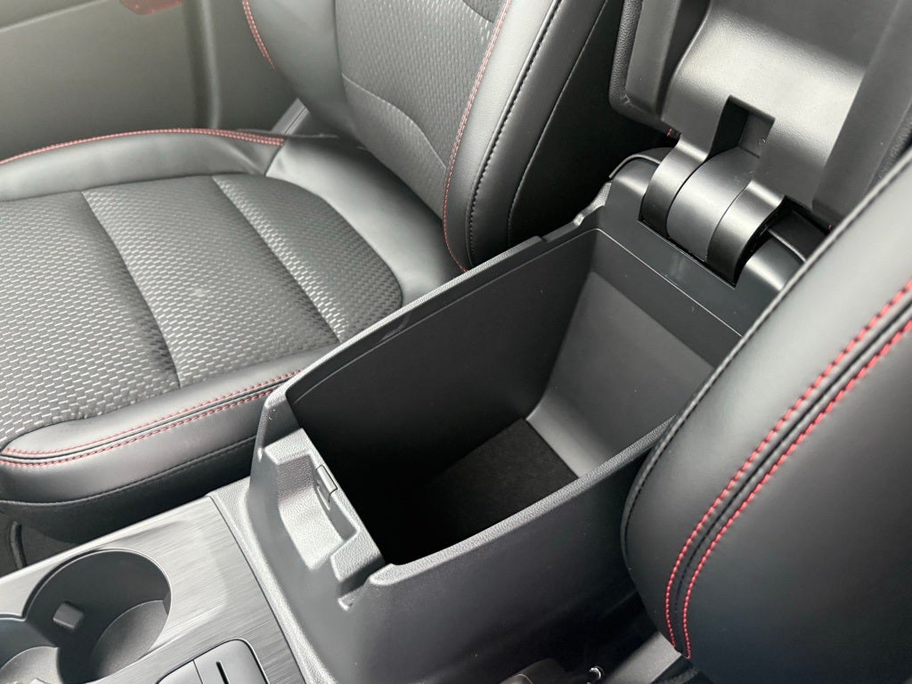 2025 Ford Escape Hybrid ST-Line Select