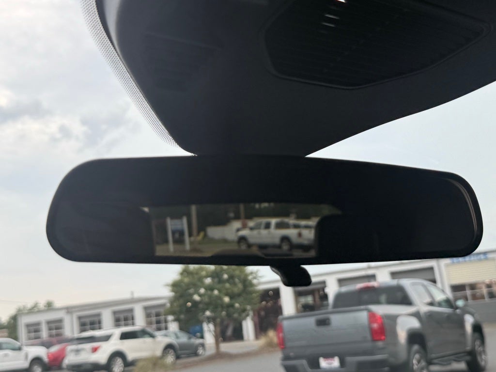 2025 Ford Escape Hybrid ST-Line Select