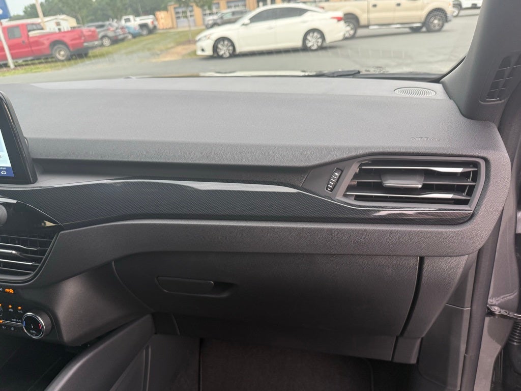 2025 Ford Escape Hybrid ST-Line Select