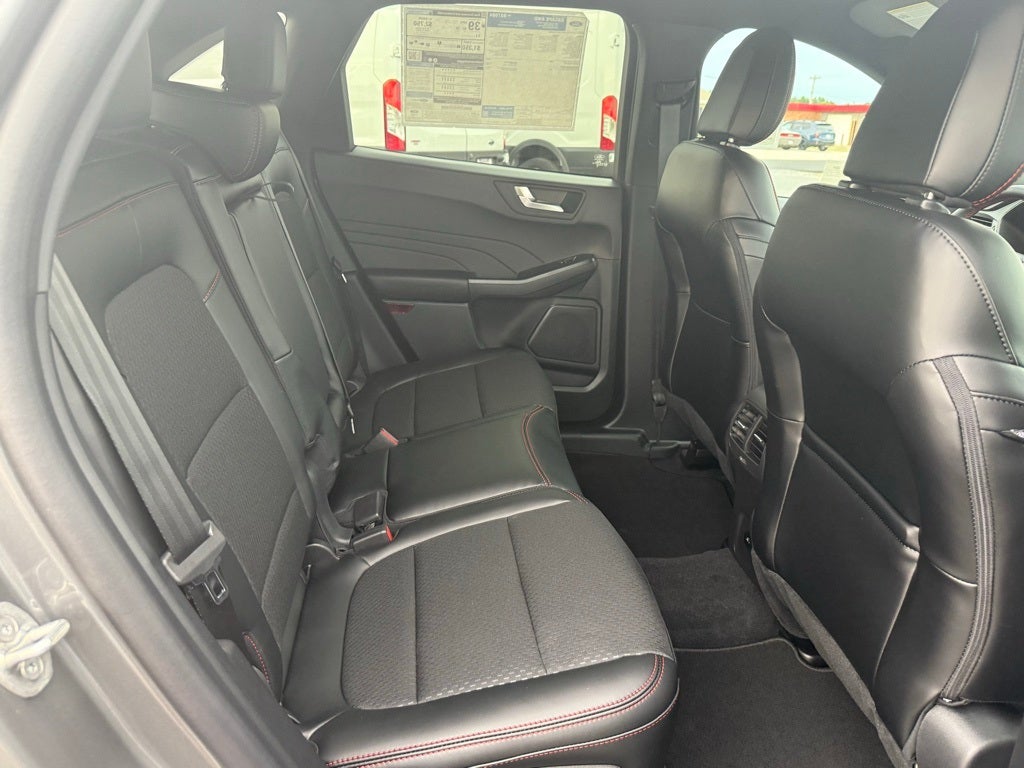 2025 Ford Escape Hybrid ST-Line Select