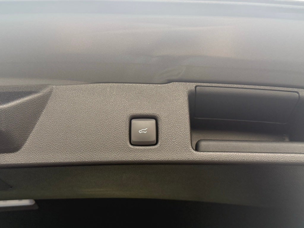 2025 Ford Escape Hybrid ST-Line Select