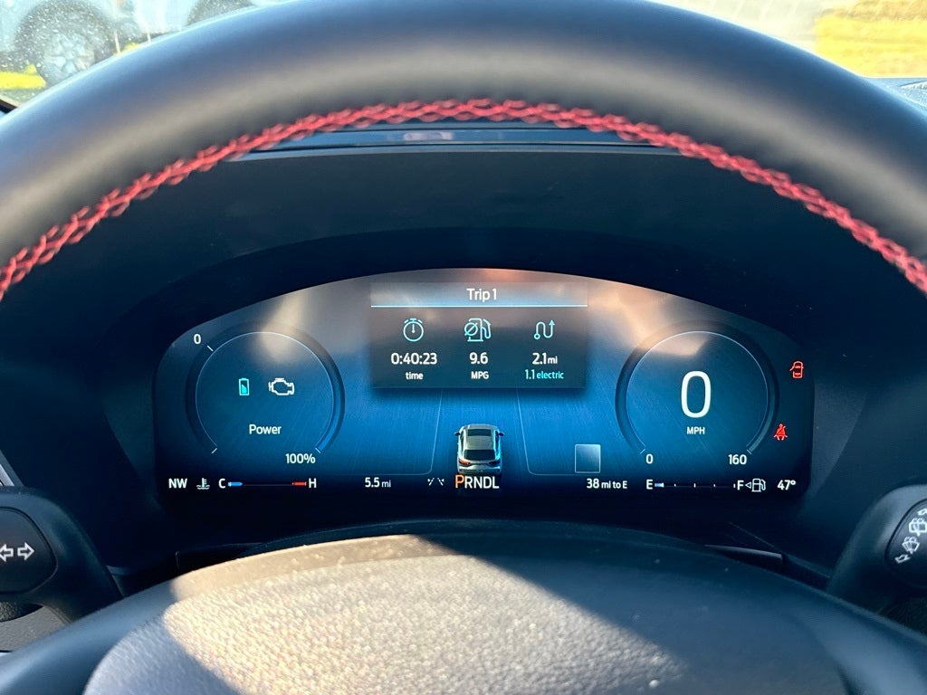 2026 Ford Escape Hybrid ST-Line Select