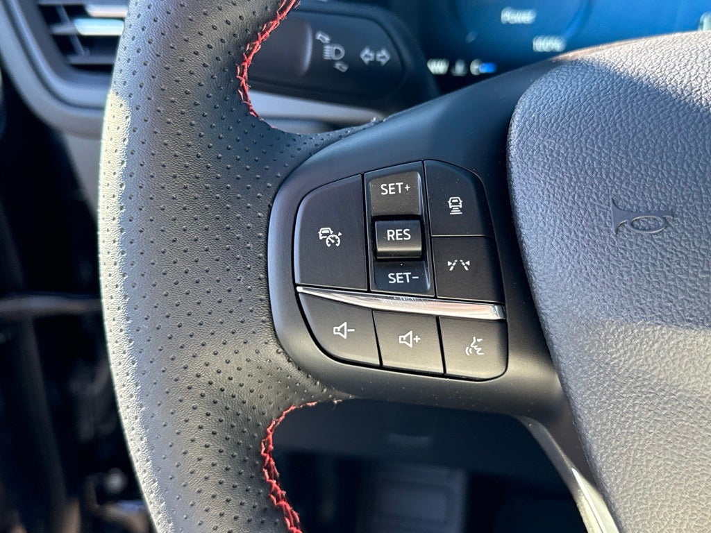 2026 Ford Escape Hybrid ST-Line Select