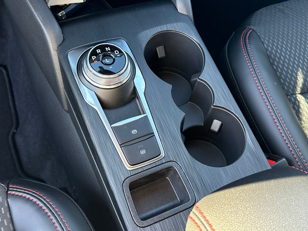 2026 Ford Escape Hybrid ST-Line Select