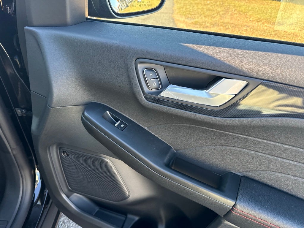 2026 Ford Escape Hybrid ST-Line Select