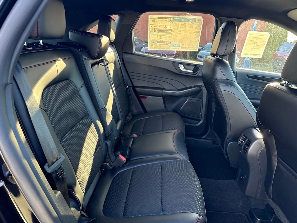 2026 Ford Escape Hybrid ST-Line Select