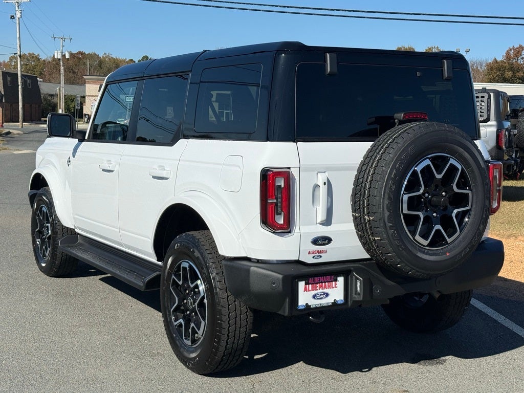2025 Ford Bronco Outer Banks