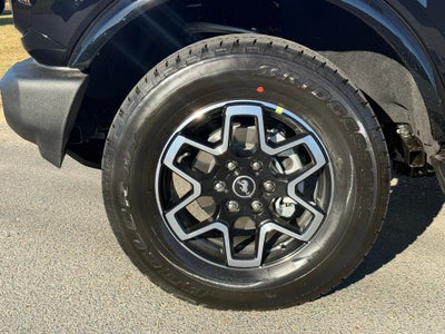 2025 Ford Bronco Outer Banks
