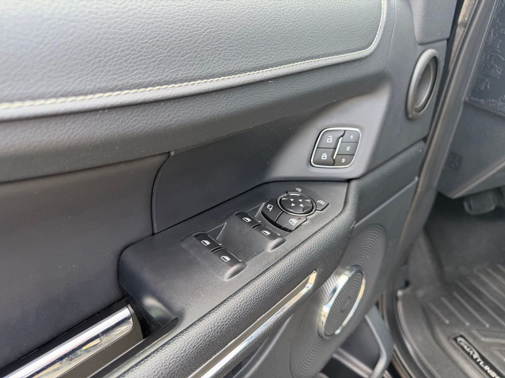 2022 Ford Expedition Max XLT