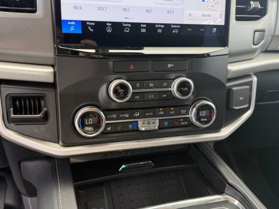 2022 Ford Expedition Max XLT