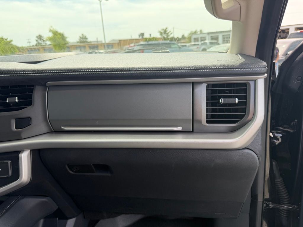 2022 Ford Expedition Max XLT