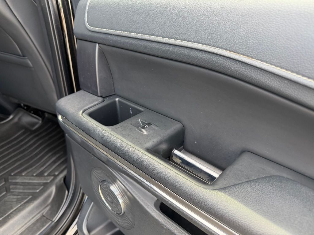 2022 Ford Expedition Max XLT