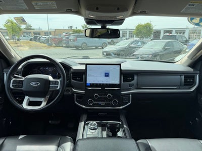 2022 Ford Expedition Max XLT