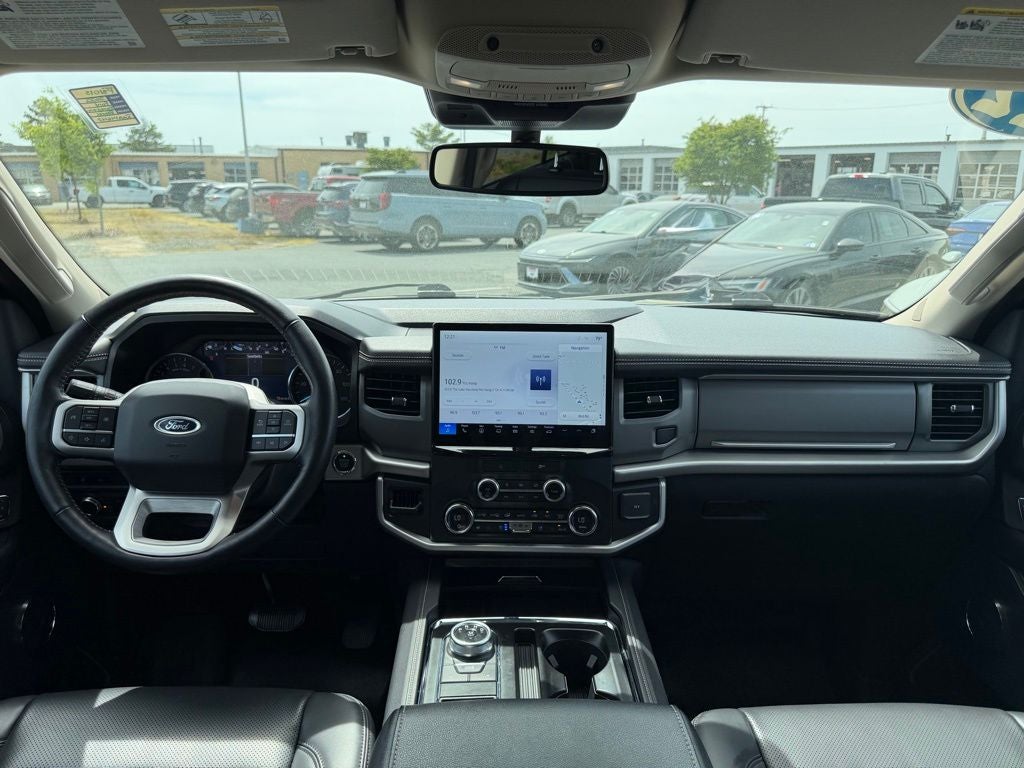2022 Ford Expedition Max XLT