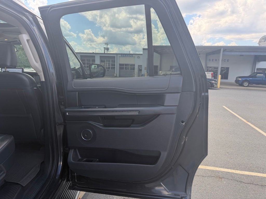 2023 Ford Expedition Max XLT